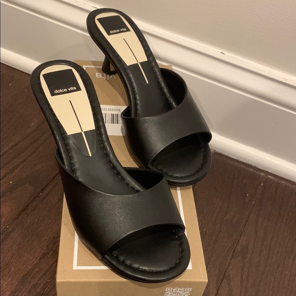 Dolce Vita Black Women's Slide Sandals